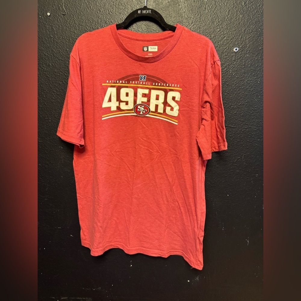 NFL 49ers Red Short Sleeve Tee Size Large